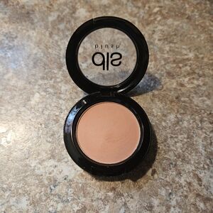Lee Peach Glow Blush